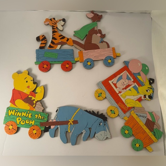 Vintage Winnie the Pooh Cardboard Wall Decor 3 Piece Train & Wagon - Picture 2 of 8